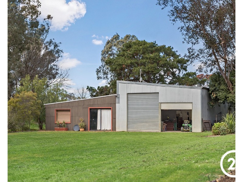 148 River Avenue, Echuca VIC 3564