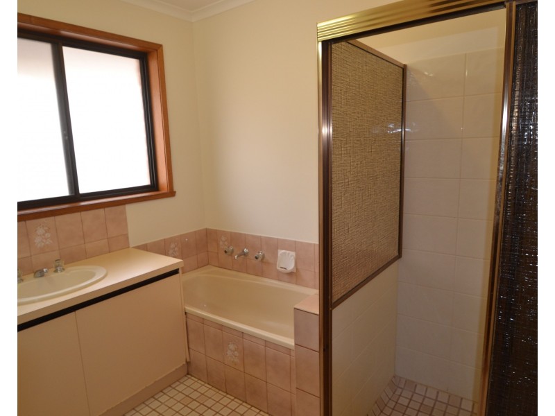 49 Bowen Street, Echuca VIC 3564