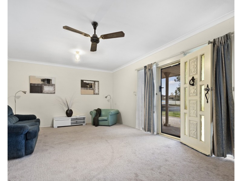 240 Ogilvie Avenue, Echuca VIC 3564