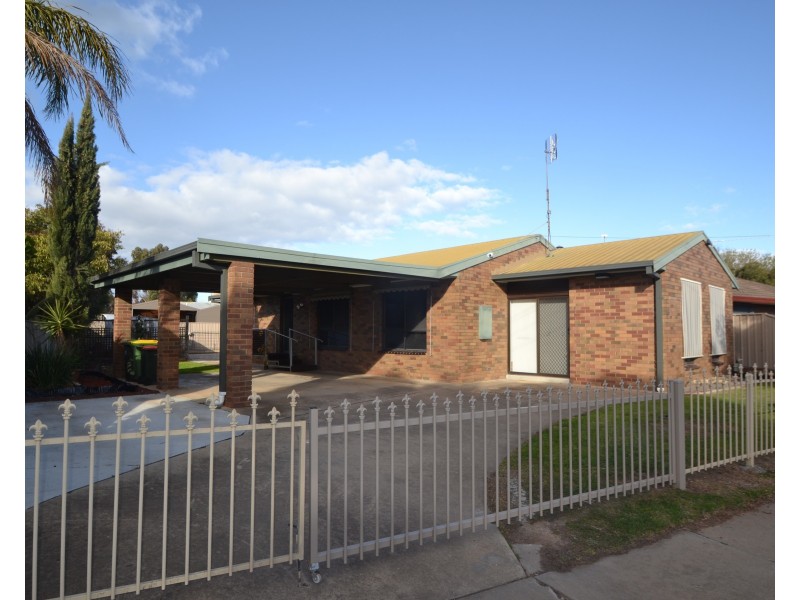 3  Ostram Court, Echuca VIC 3564