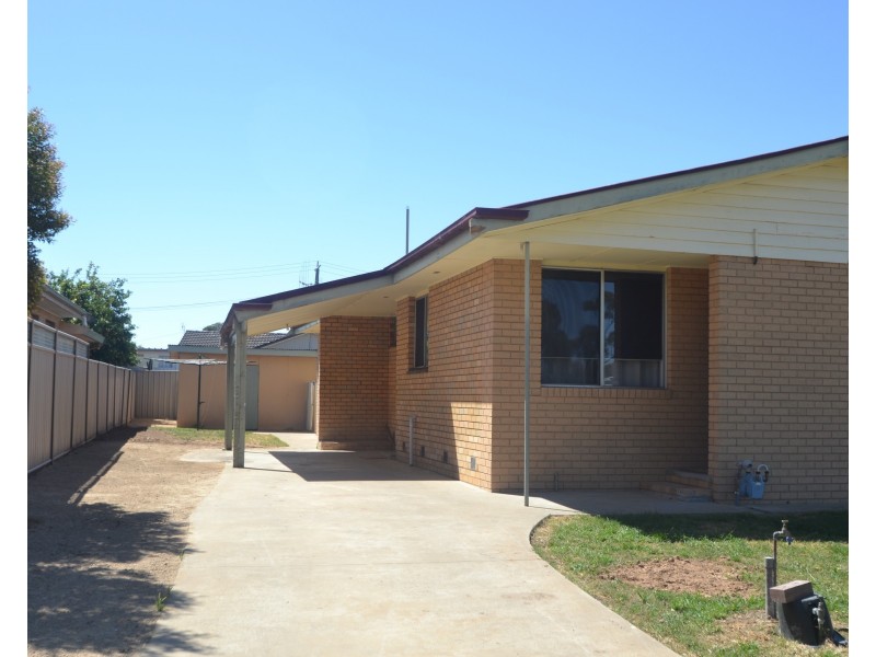 1/58  Simmie Street, Echuca VIC 3564