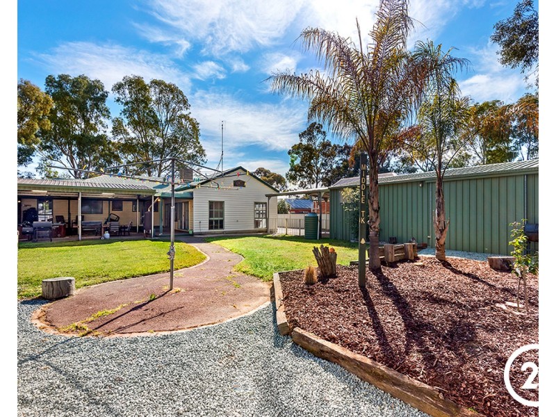 23 Snowden  Street, Echuca VIC 3564