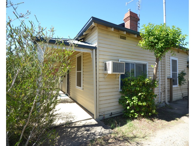 136  Sturt Street, Echuca VIC 3564