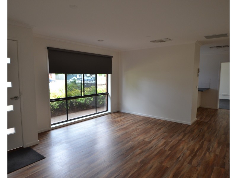 1/136 Pakenham Street, Echuca VIC 3564