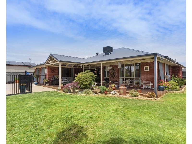 44 Jamieson Drive, Echuca VIC 3564
