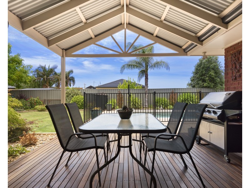 44 Jamieson Drive, Echuca VIC 3564