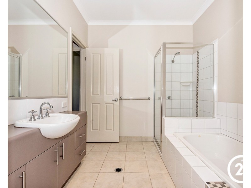 5/6 Warden Street, Moama NSW 2731