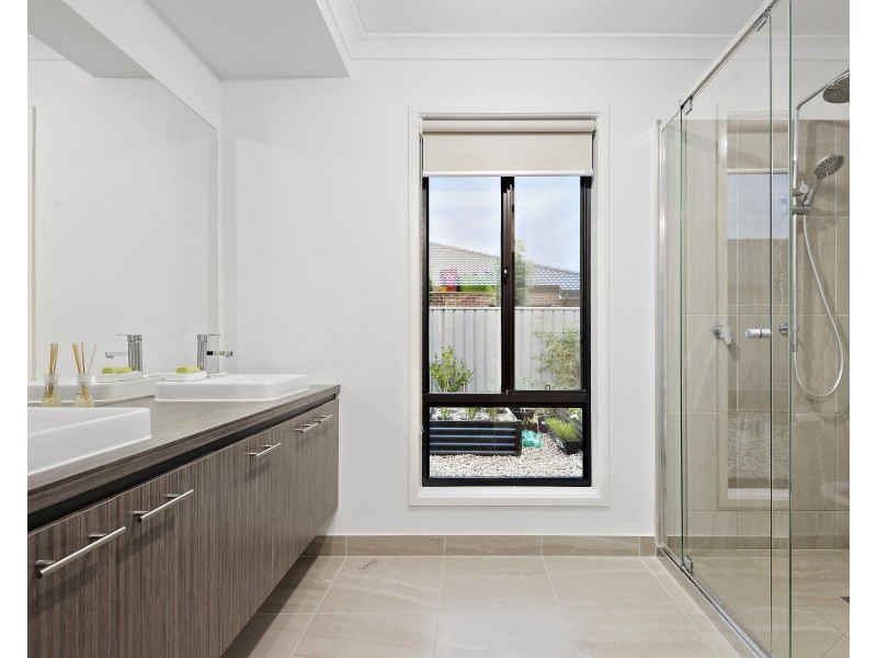 18 Wilkinson Drive, Echuca VIC 3564