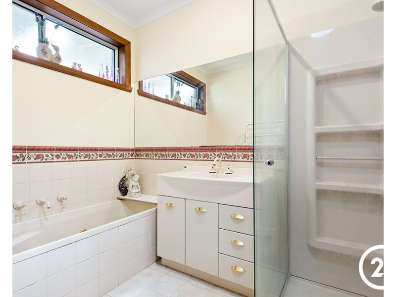 22 Rutley Crescent, Echuca VIC 3564