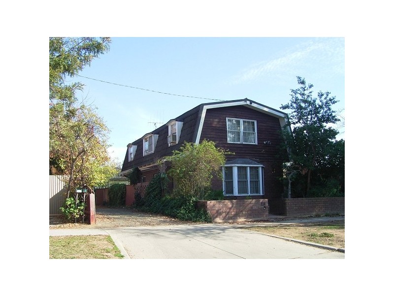 25 Landsborough Street, Echuca VIC 3564