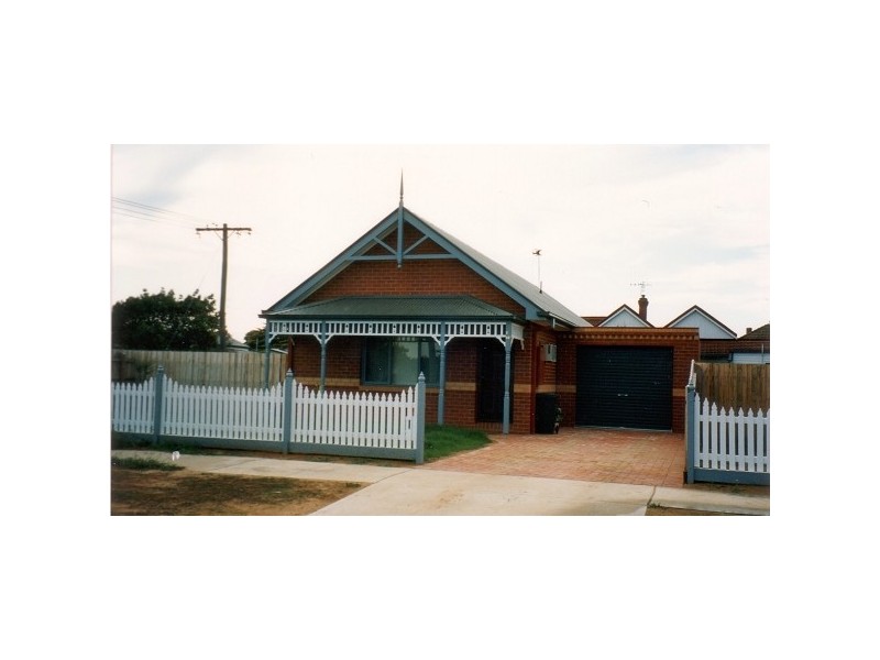 3/82 Hovell Street, Echuca VIC 3564