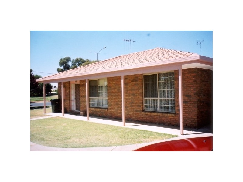 1/319 High Street, Echuca VIC 3564