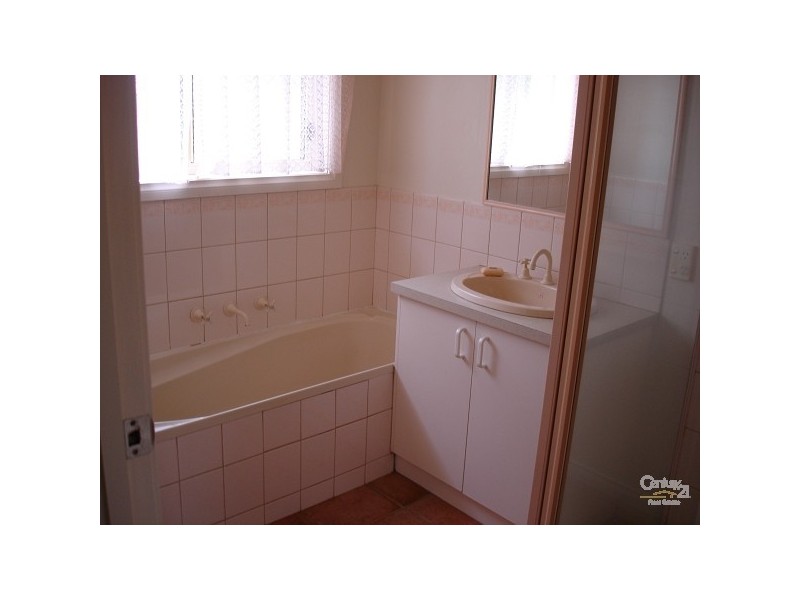 3 Alfred Avenue, Echuca VIC 3564