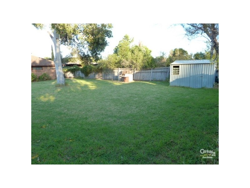 27 Shackell Street, Echuca VIC 3564