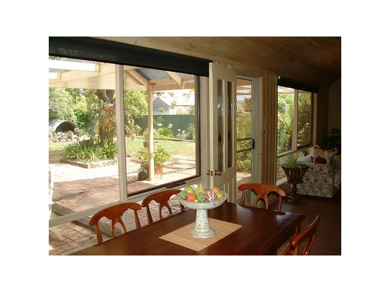 16 Echuca Road, Rochester VIC 3561