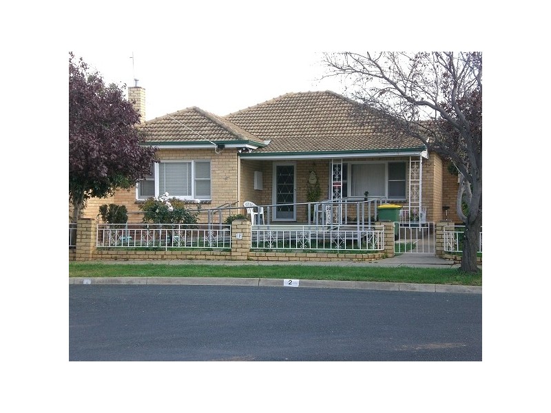 2 Pine Street, Echuca VIC 3564