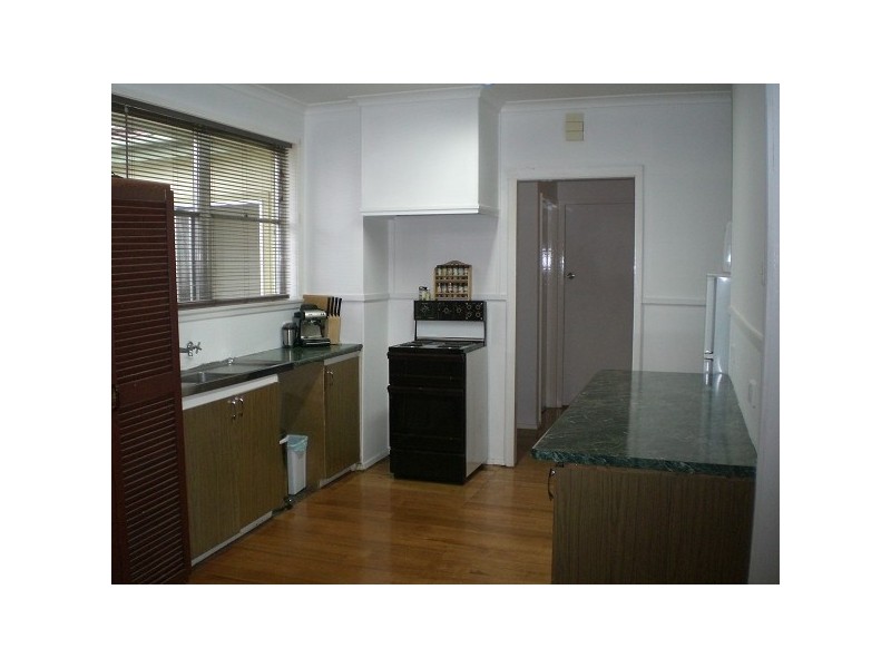 27 Freeman Street, Echuca VIC 3564