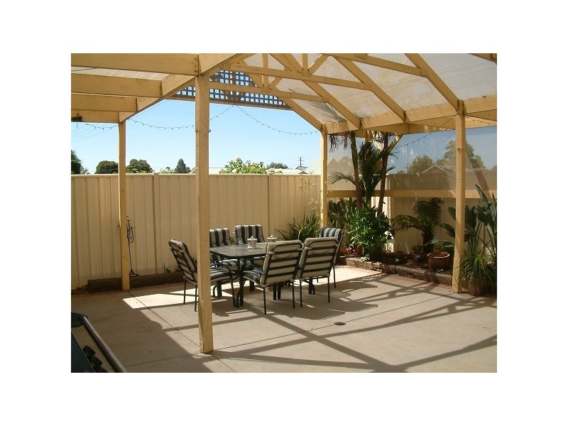 303 Ogilvie Avenue, Echuca VIC 3564