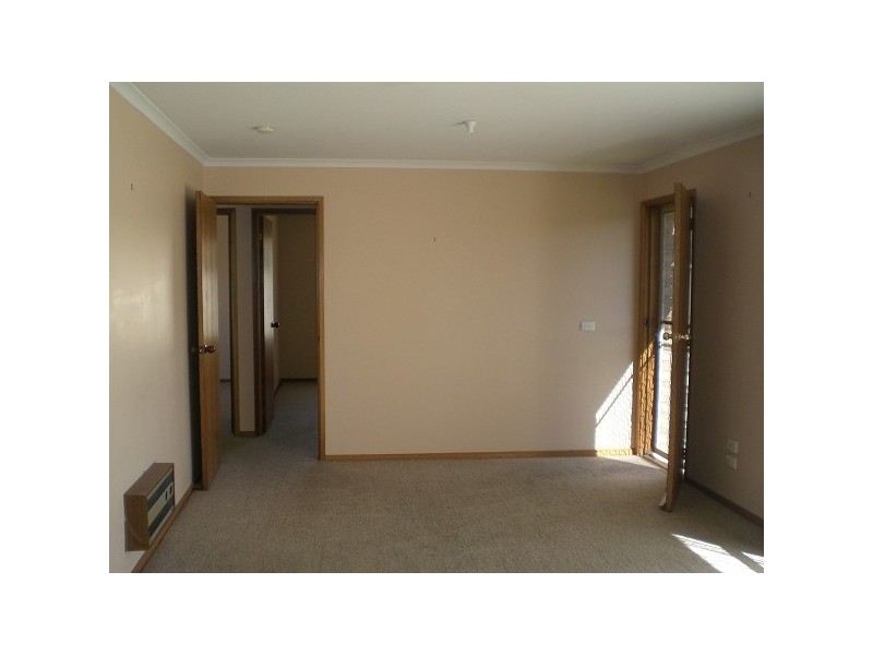 3/102 Crossen Street, Echuca VIC 3564