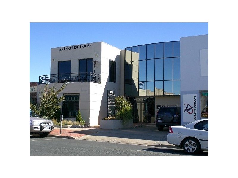 33 Nish Street, Echuca VIC 3564