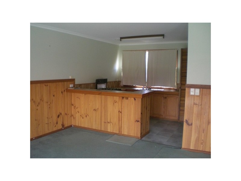 Unit 2, 5 Elizabeth St, Echuca VIC 3564