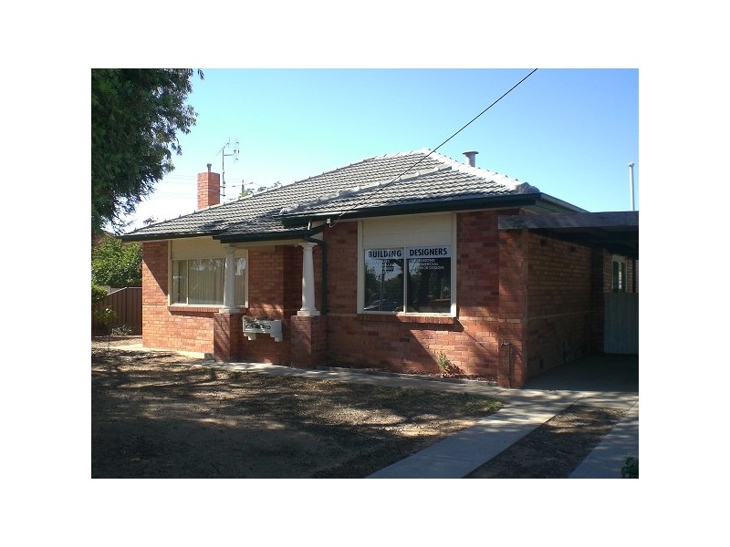 267 Ogilvie Ave Cnr Haverfield St, Echuca VIC 3564