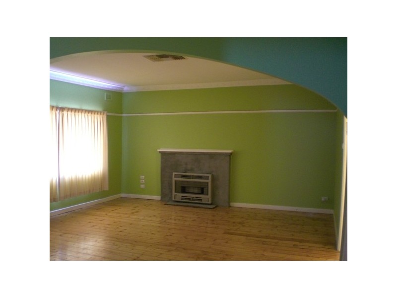 267 Ogilvie Ave Cnr Haverfield St, Echuca VIC 3564