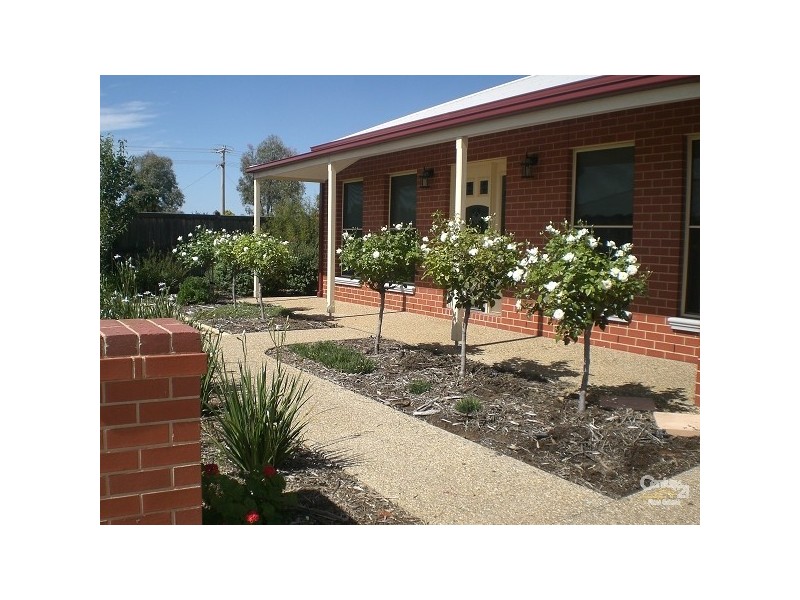 12 Willicent Terrace, Echuca VIC 3564
