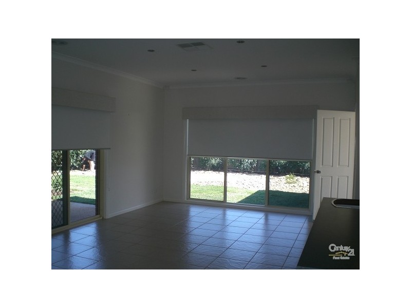 12 Willicent Terrace, Echuca VIC 3564