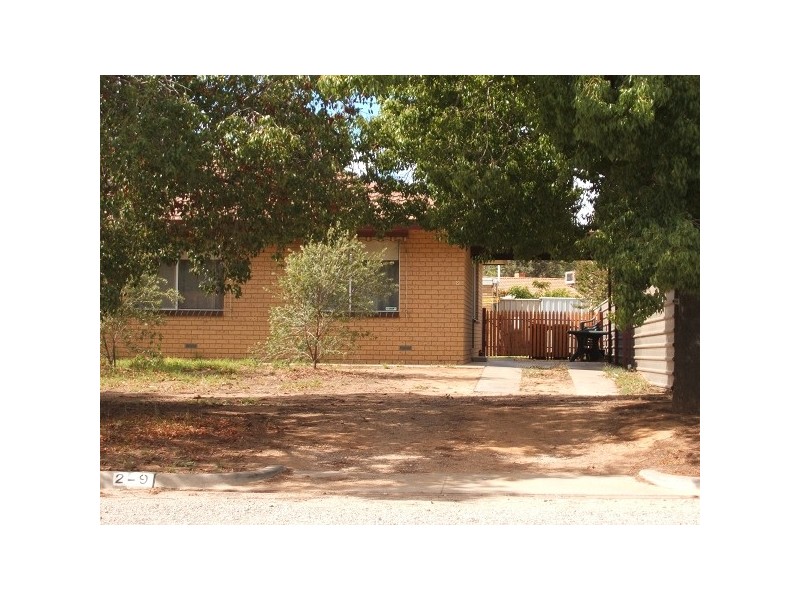 Unit 1, 9 Priory St, Rochester VIC 3561