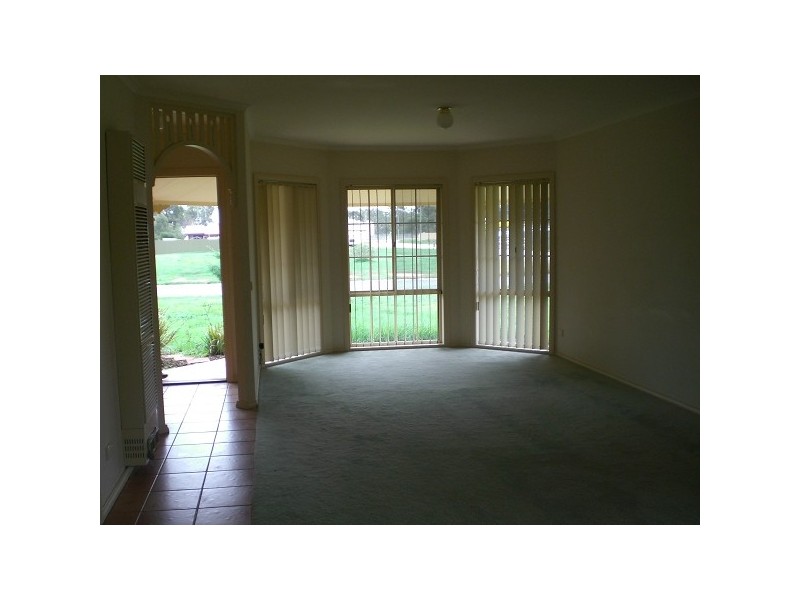 15 Council Street, Moama NSW 2731