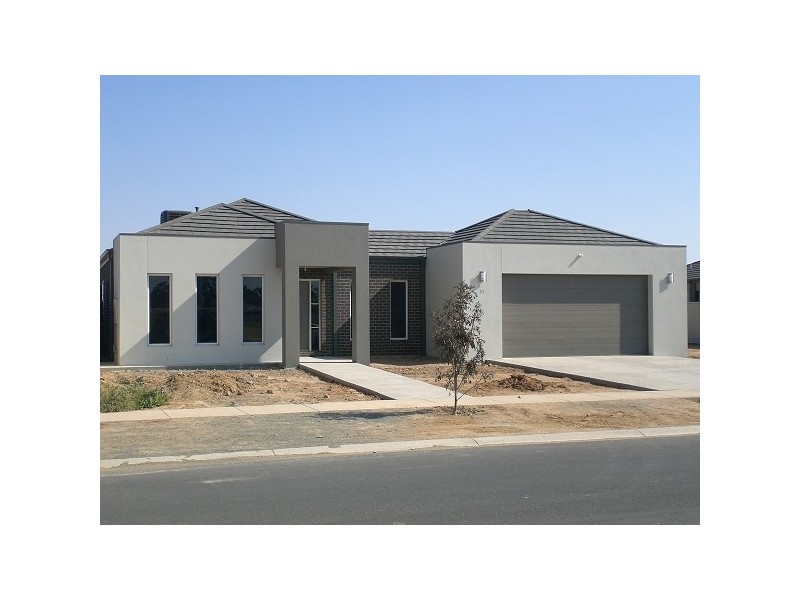 10 Kildare Avenue off Nicholas Drive, Moama NSW 2731