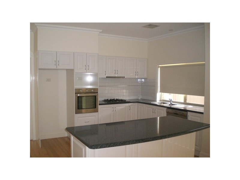 2/76 Mitchell Street, Echuca VIC 3564