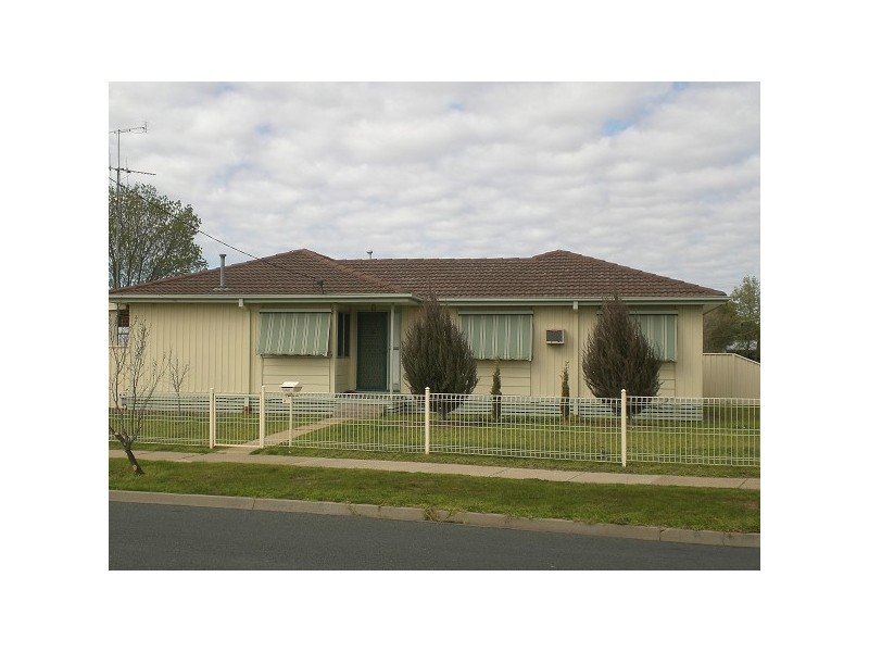 2 Dobinson Street, Echuca VIC 3564