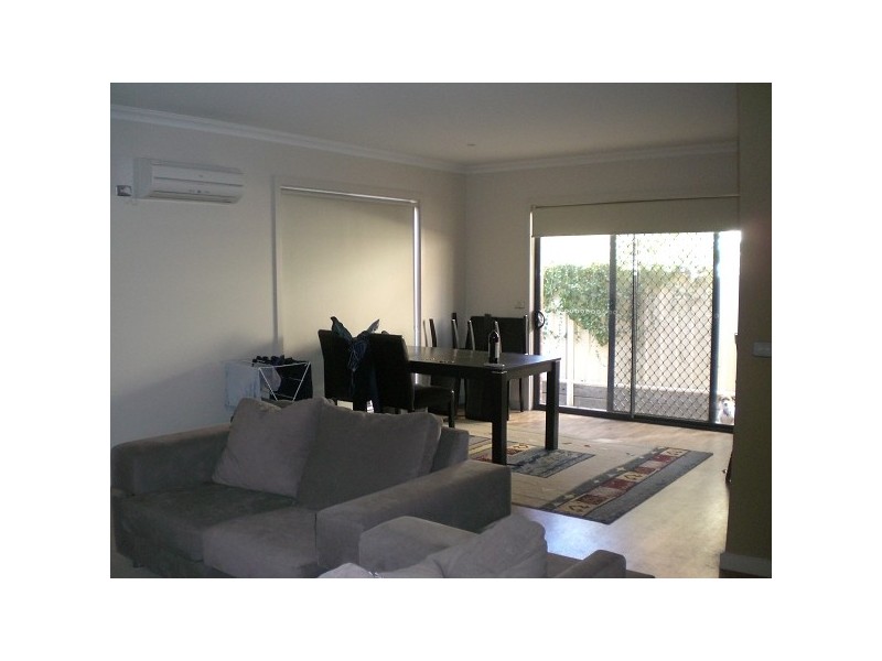 3/82 Haverfield Street, Echuca VIC 3564