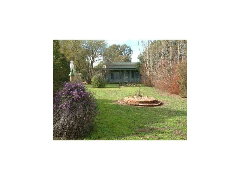 84 Vise Road VIA BAMAWM, Echuca VIC 3564
