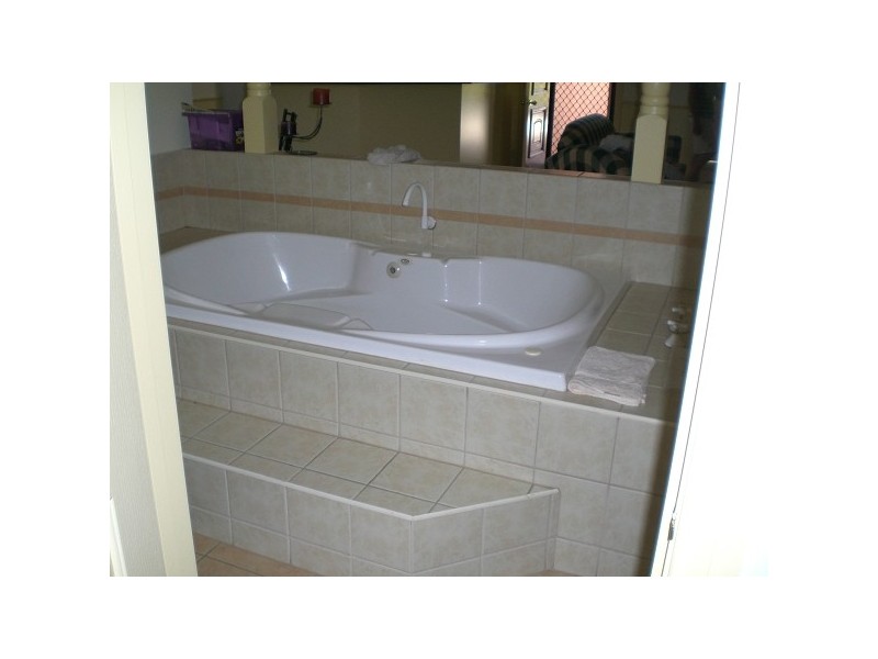 4A Sunrise Ave, Moama NSW 2731