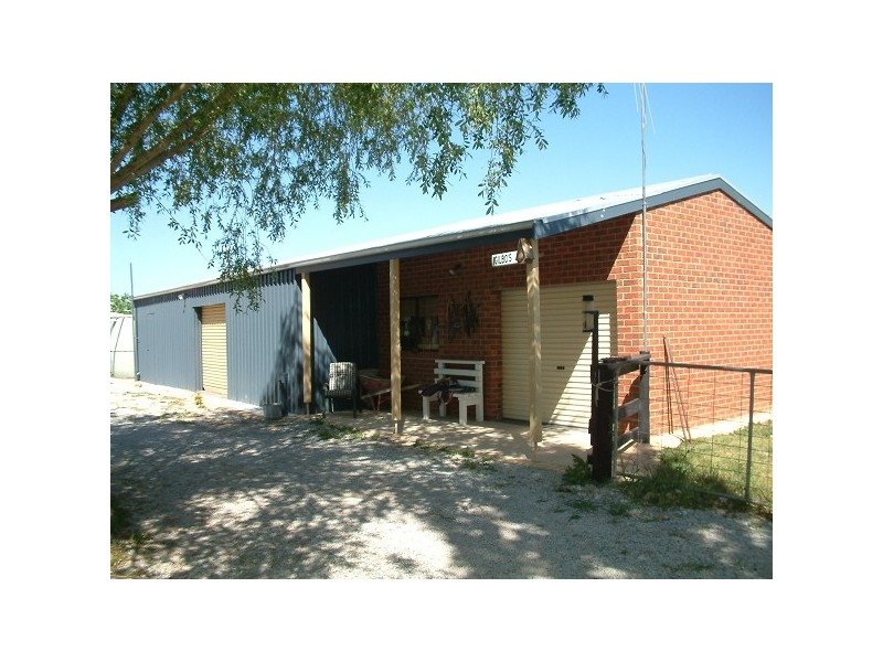 104 Hicks Road, Echuca VIC 3564