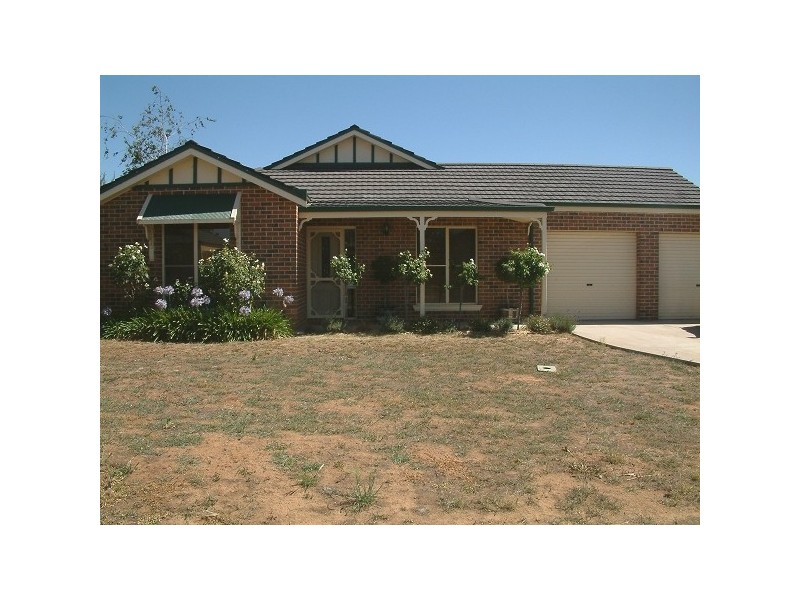 13 Murphy Way, Echuca VIC 3564