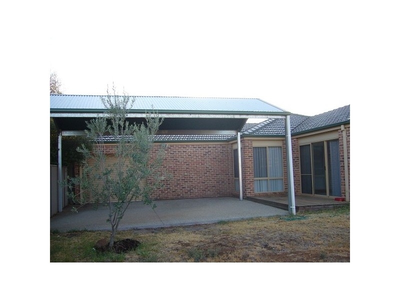 214 High Street, Echuca VIC 3564