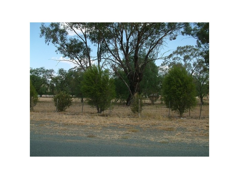 24 Mckenzie Street, Rochester VIC 3561