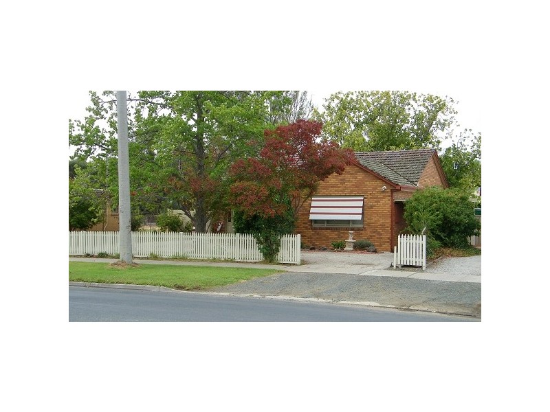 148 Sturt Street, Echuca VIC 3564