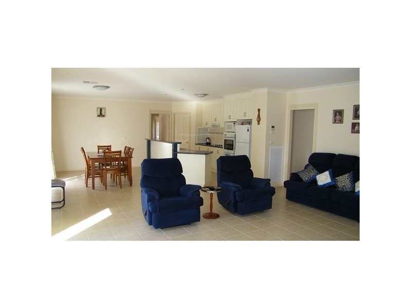 33 Jamieson Drive, Echuca VIC 3564