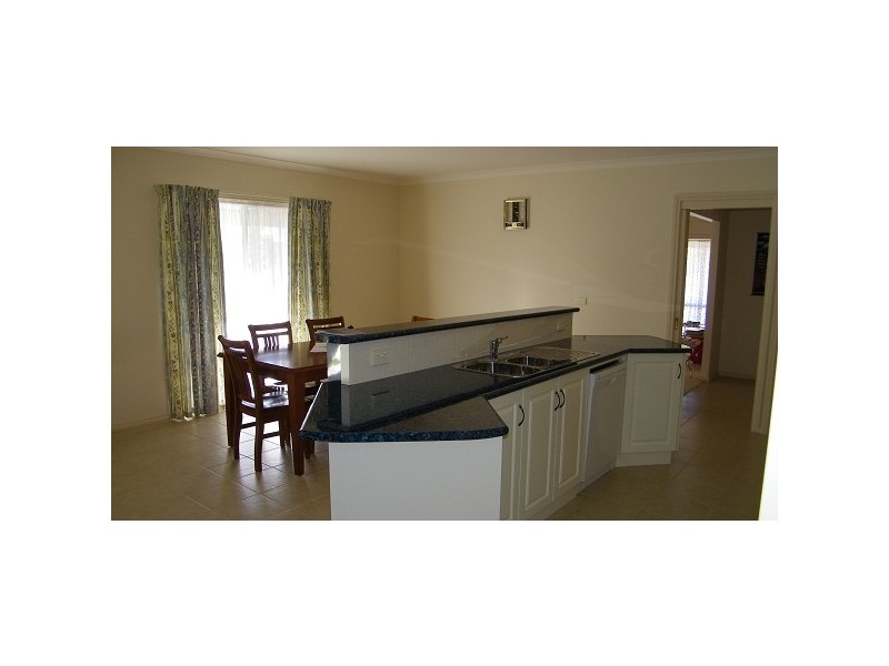 33 Jamieson Drive, Echuca VIC 3564