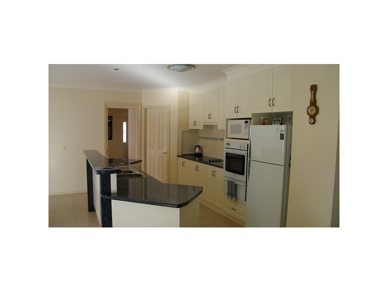 33 Jamieson Drive, Echuca VIC 3564