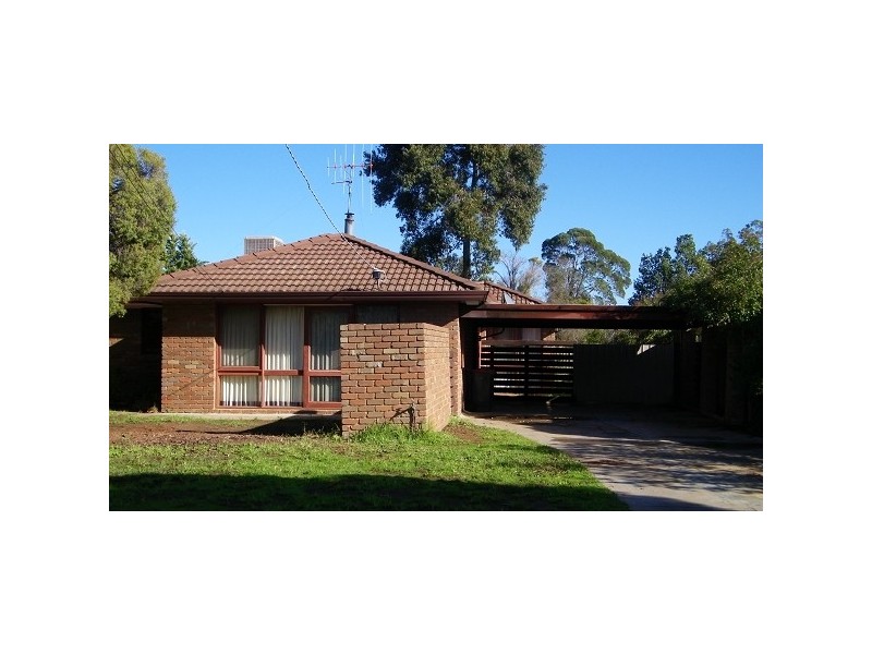 27 Shackell Street, Echuca VIC 3564