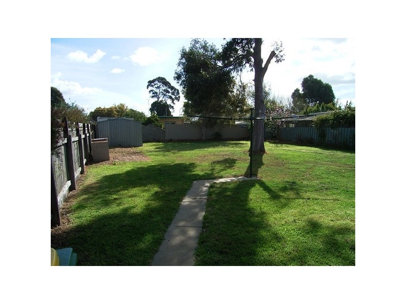 27 Shackell Street, Echuca VIC 3564