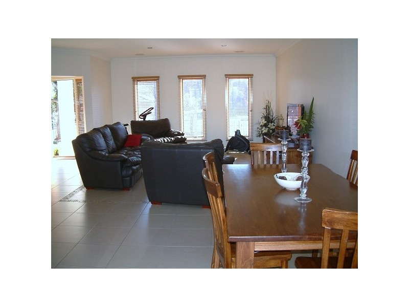 143 Pakenham Street, Echuca VIC 3564