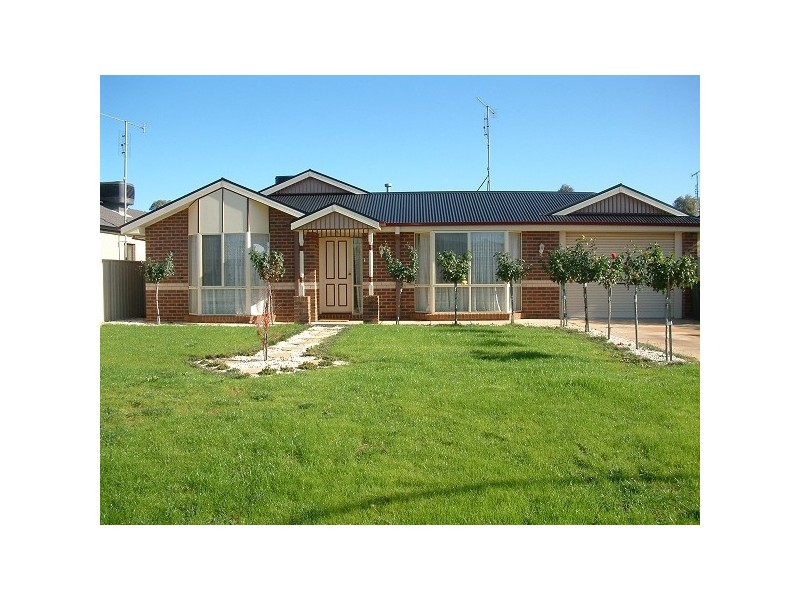 23 Aberdeen Way, Moama NSW 2731