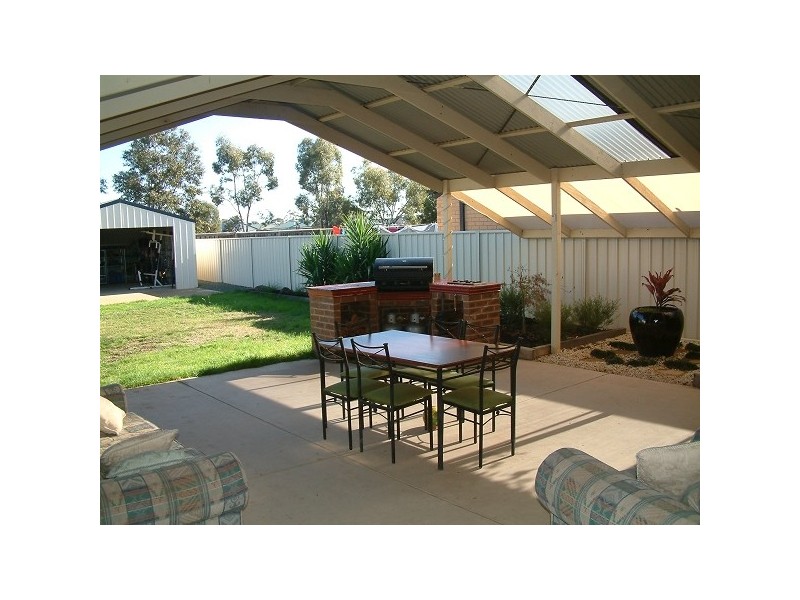 23 Aberdeen Way, Moama NSW 2731